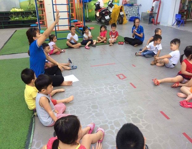 Khởi động chương trình “ bé & các hoạt động dân gian”